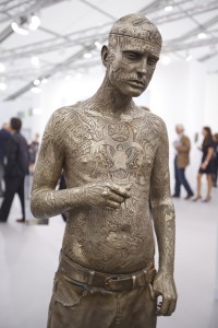 Марк Куинн. Мальчик-зомби (Рик). Cu Pb Nn Fe Mg Si. Стенд White Cube. Фото: Наталья Уразметова